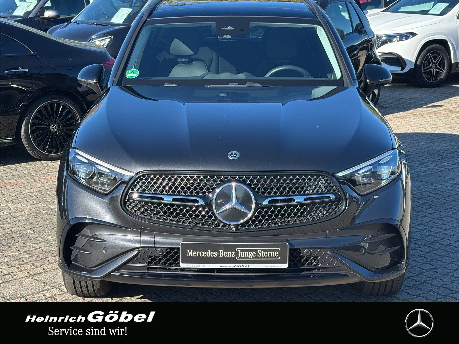Fahrzeugabbildung Mercedes-Benz GLC 220 d 4M EDITION AMG PANO*STANDHEIZ*AHK*AMBI