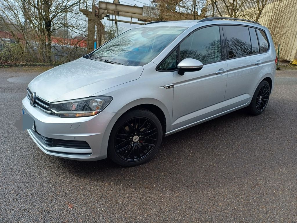 Image of Volkswagen Touran