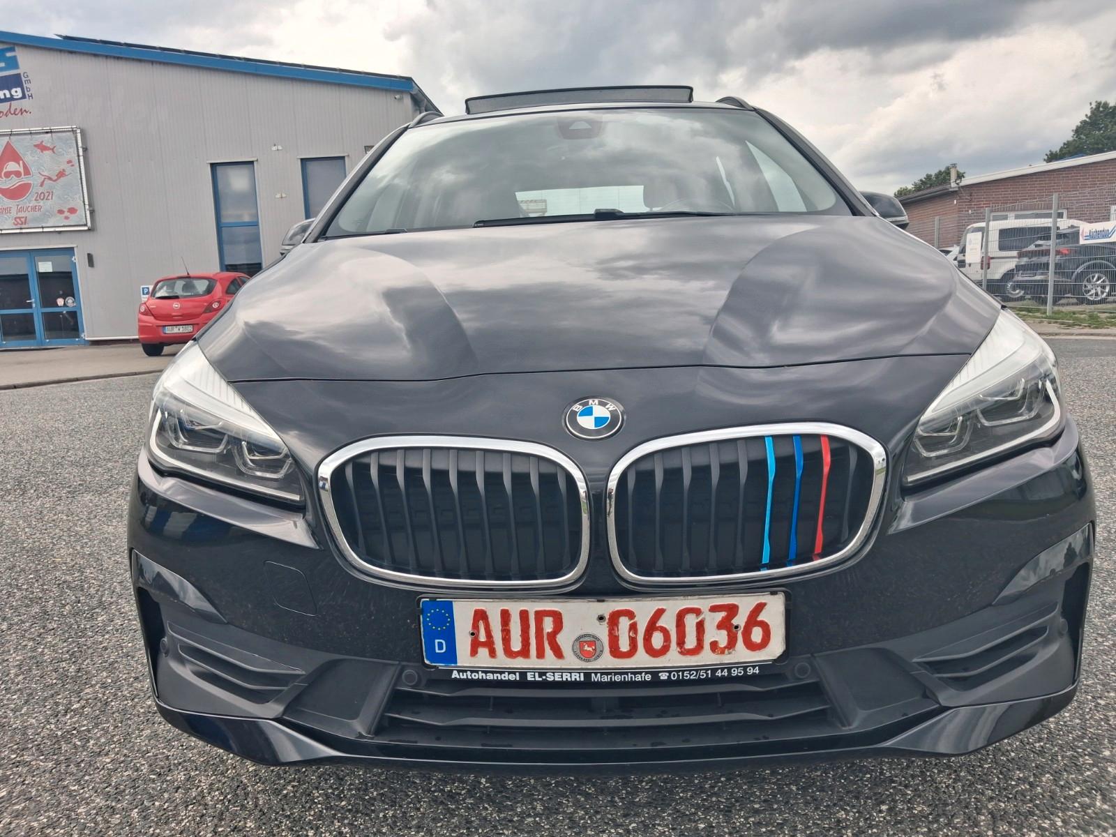 BMW 218 2 Active Tourer 218 i Advantage*Pano*AHK*