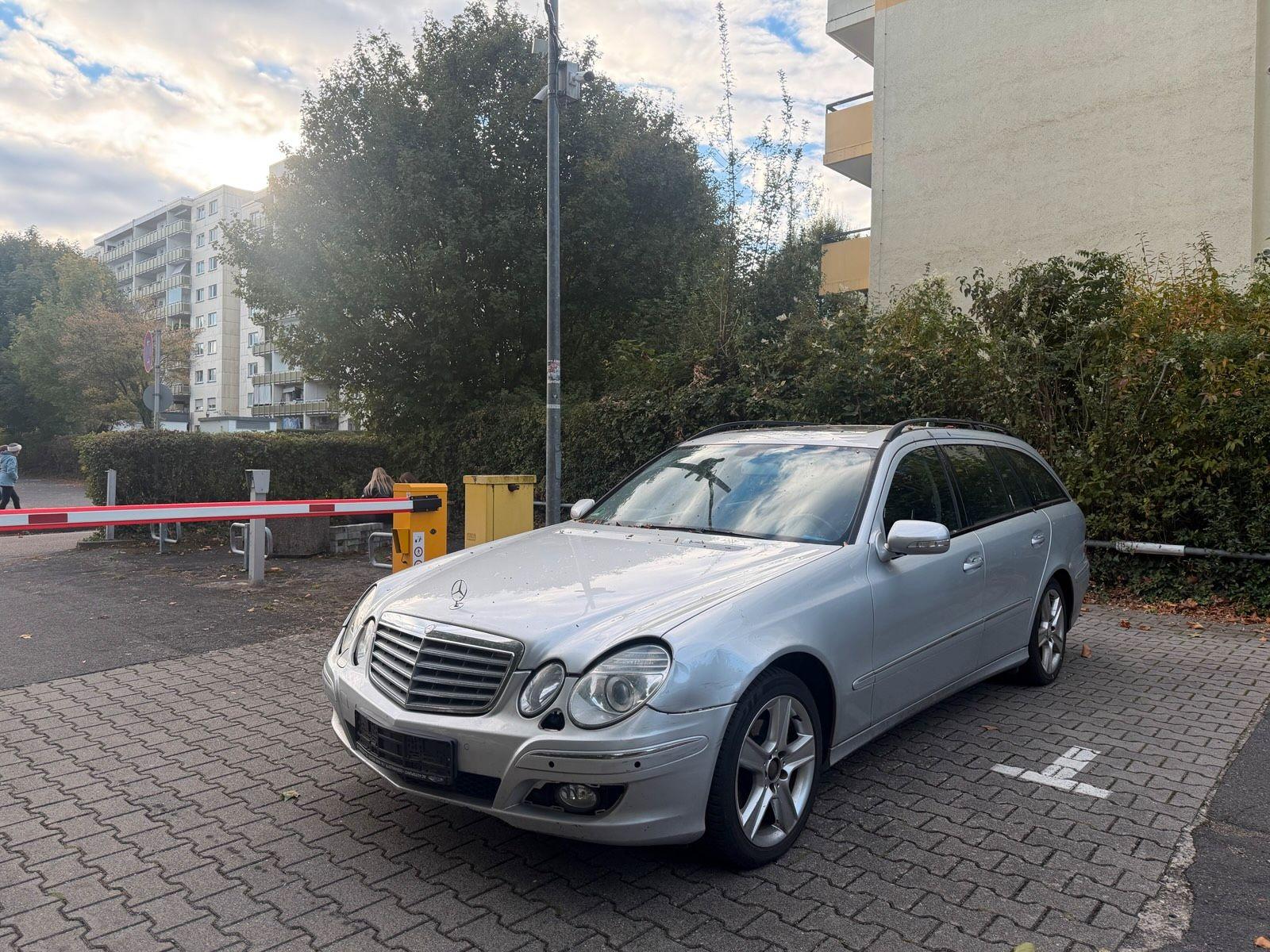 Mercedes-Benz E220, 2008