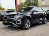 Volkswagen T-Roc Move IQ-DRIVE/ACC/NAVI/LED/APPLE-CAR/ - schwarze Volkswagen T-Roc