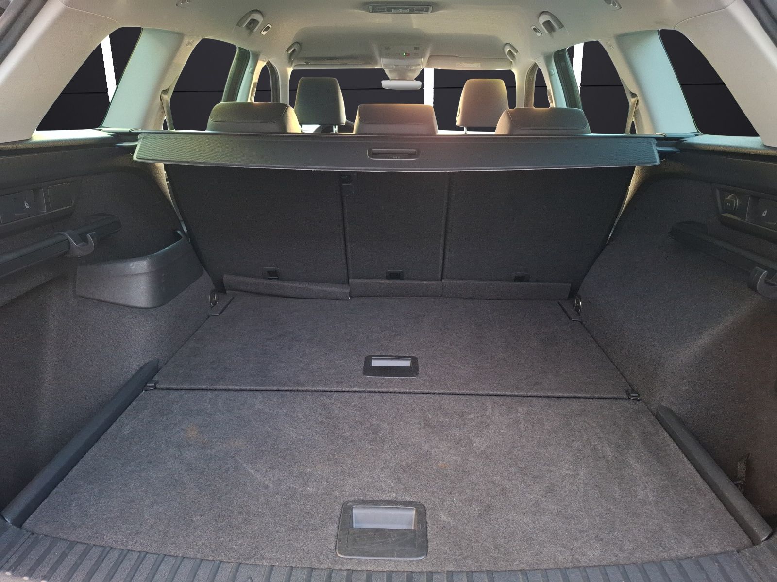 Fahrzeugabbildung SKODA Kodiaq TSI Style DSG 4x4 Standhzg. Matrix Navi L