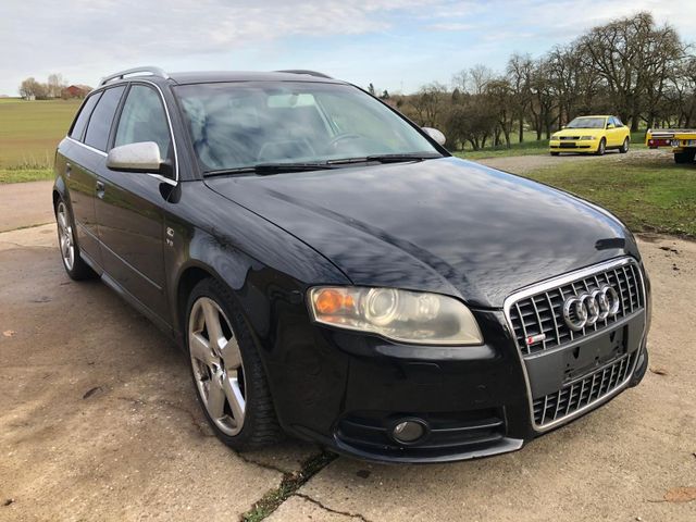 Audi A4 Avant 3.0 TDI quattro