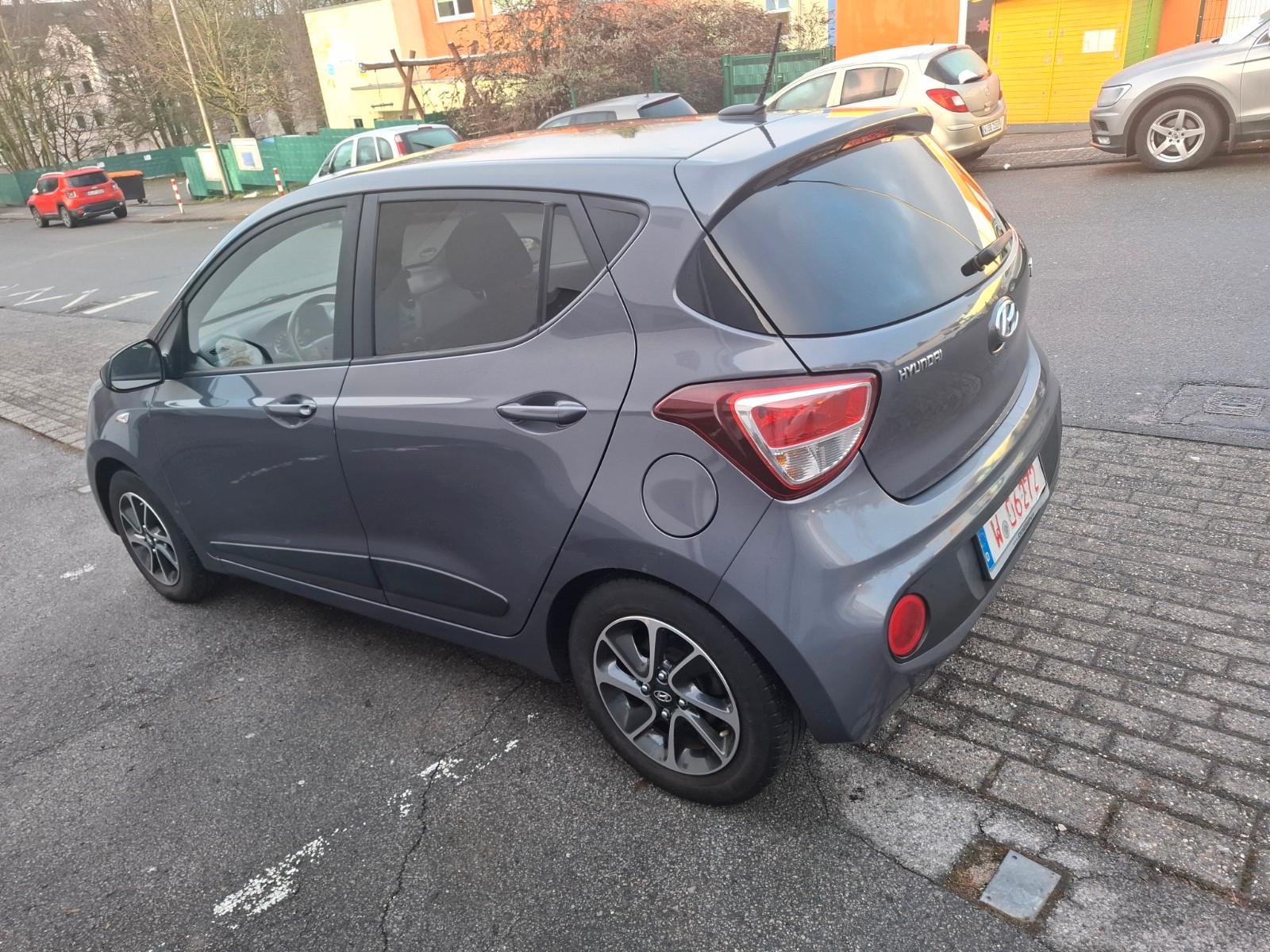 Hyundai i10 Passion HAND TÜV NEU INSPEKTION NEU