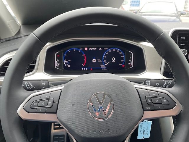 T-Roc 1.5 TSI MOVE Navi Digitales Cockpit LED Ap