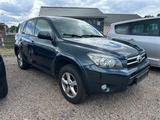 Toyota RAV 4 2.2-l-D-CAT 4x4 NAVI - Toyota RAV 4: D Cat