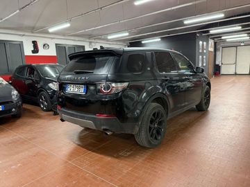 Land-Rover Discovery Sport - 2