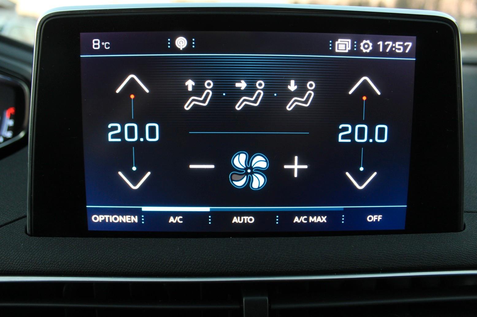 Peugeot 3008 Allure 1.5D NAVI/LED/SHZ/PDC/T-LEDER/TEMPO