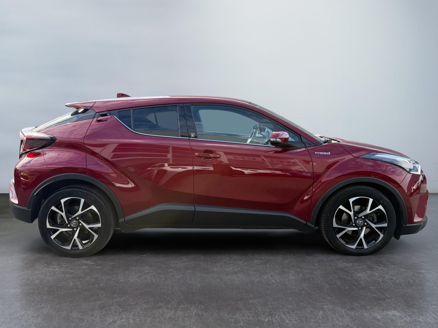 Toyota C-HR 1.8 Hybrid Team D *Bi-LED*ACC*CAM*SHZ*PDC*