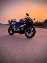 Honda  CBR600RR pc4 - HONDA WEIß CBR 600 RR