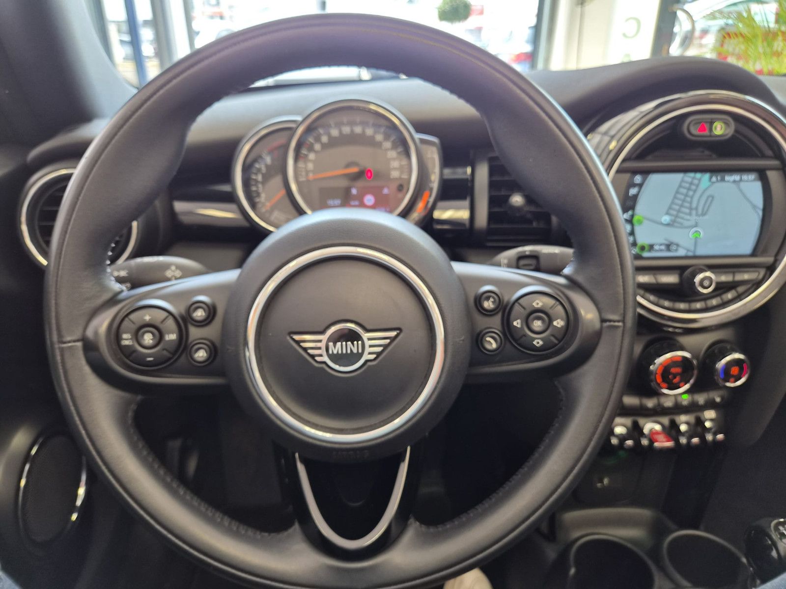 Fahrzeugabbildung MINI Cooper Cabrio,Leder,Navi,Kamera