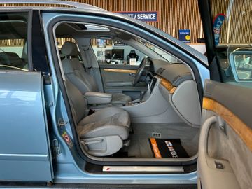 MYAUTOCENTER – Gebraucht- und Jahreswagen mit Werkstattservice in Pfaffenhofen Audi A4 Avant 3.0 TDI quattro *Navi*Klima*