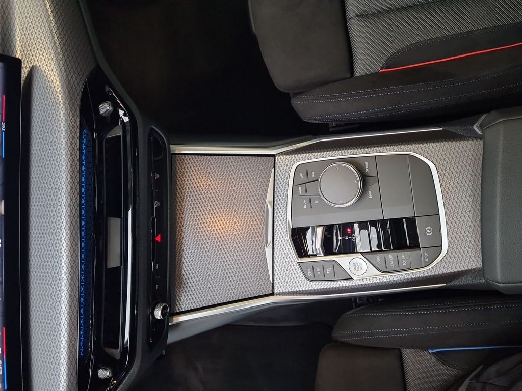 BMW 330 d xDrive Touring M-Sport HK HiFi DAB Pano AHK