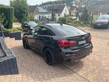 BMW X6 xDrive50i M-Paket LED HUD HK Fond ent. AHK - BMW X6