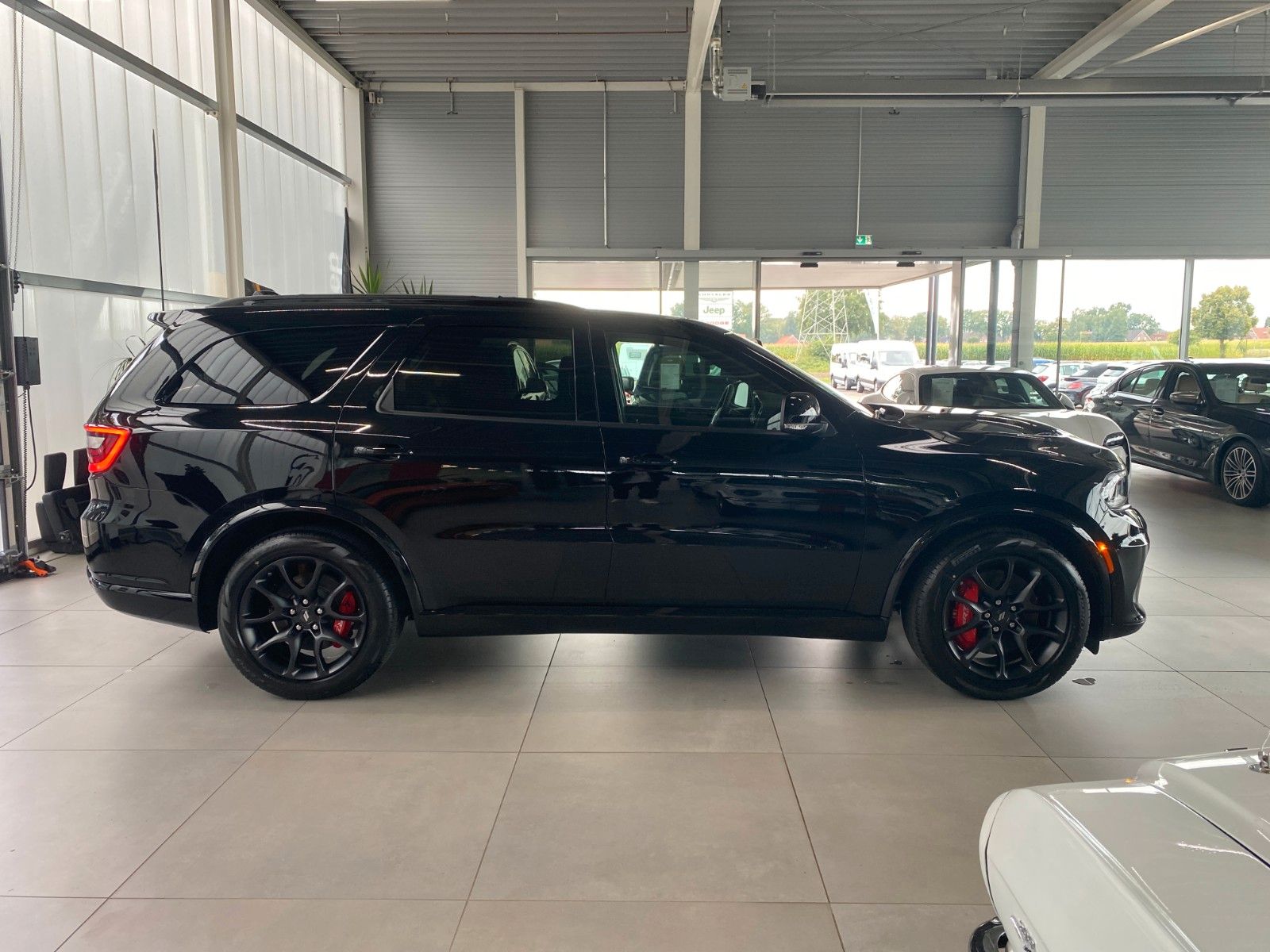 Fahrzeugabbildung Dodge Durango 5,7 HEMI R/T Premium LPG Black 7-Sitzer