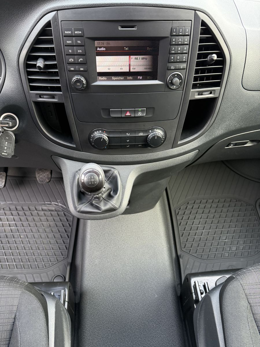 Fahrzeugabbildung Mercedes-Benz Vito 110 LangKAMERA+BLUETOOTH+SORTIMO+SHZ+TEMPOM