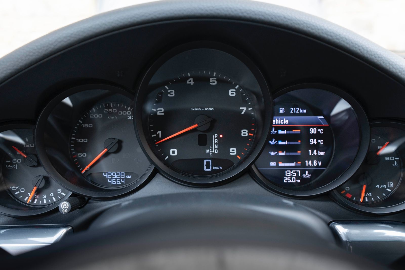 Fahrzeugabbildung Porsche 911 Carrera S Coupe PASM PDCC KAM NAV MEM SAGA