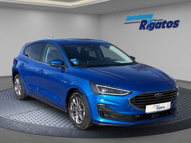 Fahrzeugabbildung Ford Focus 1.5 EcoBlue Lim. Titanium X Autom. AHK, Na