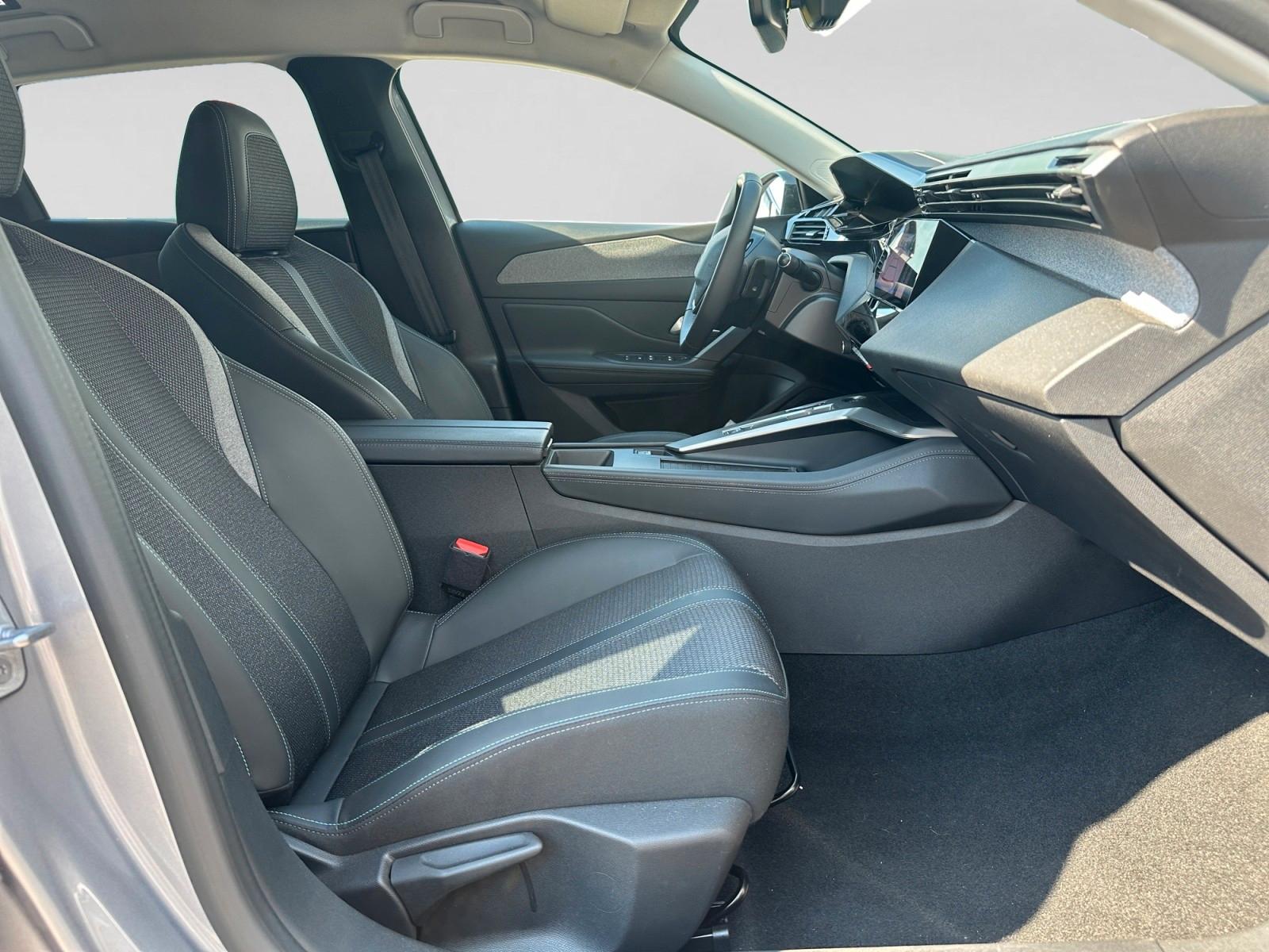 Peugeot 308 SW AllurePack*NAVI*KEYLESS*RÜCKFAHRKAM*APPLE