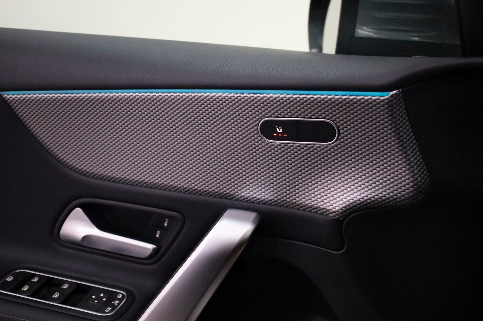 Fahrzeugabbildung Mercedes-Benz A 200d Navi,Kamera,SH,PDC,Park Paket,Leder