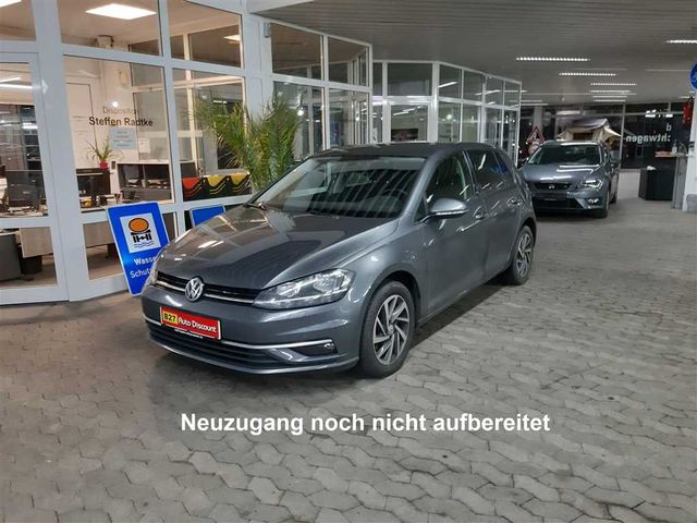 Volkswagen Golf VII 1.6 TDI Sound NAVI+SHZ+PDC