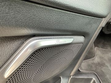 Fahrzeugabbildung Mercedes-Benz V 220d Lang Avantgarde Edition*2xEl.Tür*360°Kam*