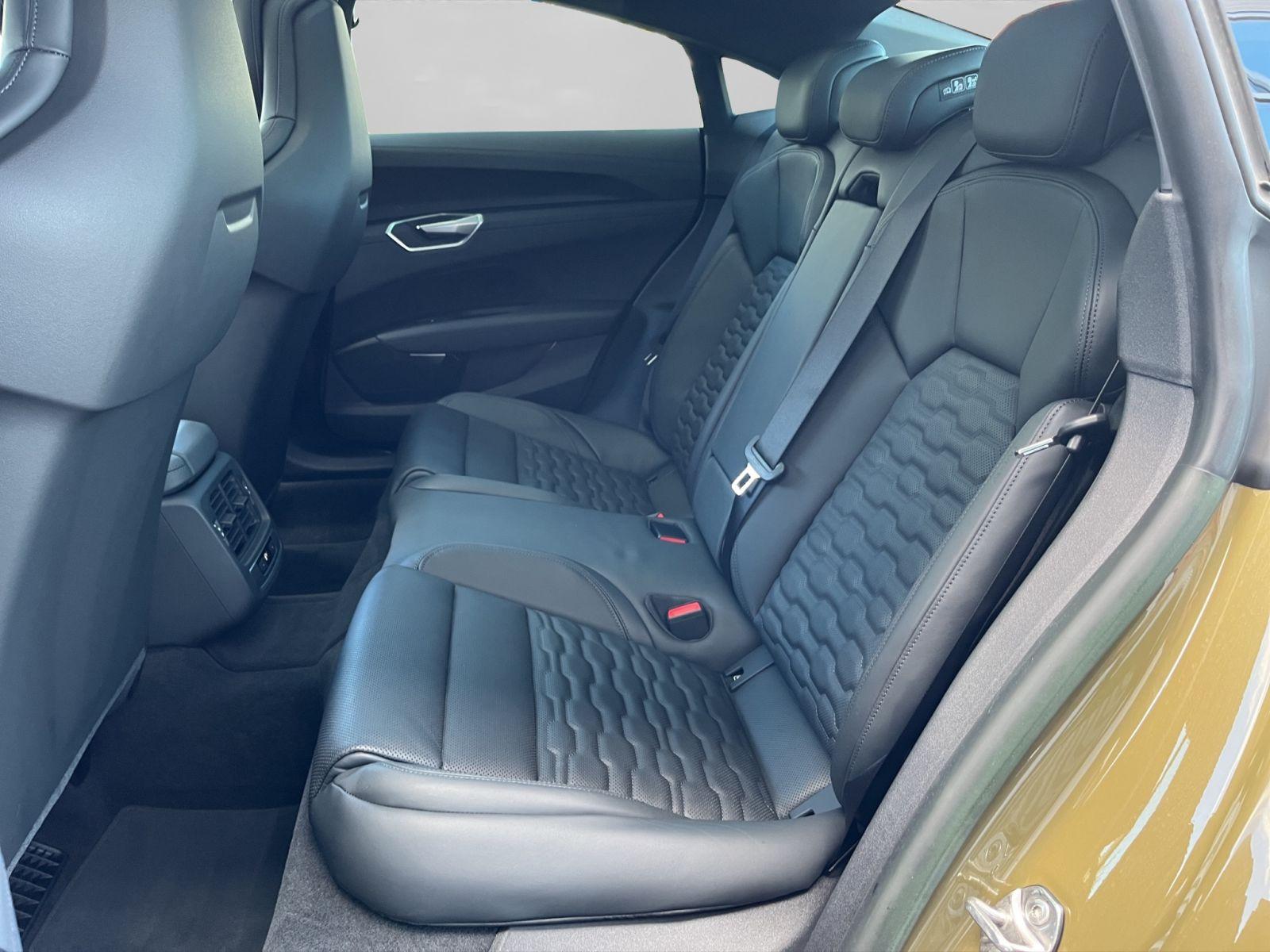Audi e-tron GT 350 Pano+Sthz+Matrix+B&O+ACC+Leder+Nav