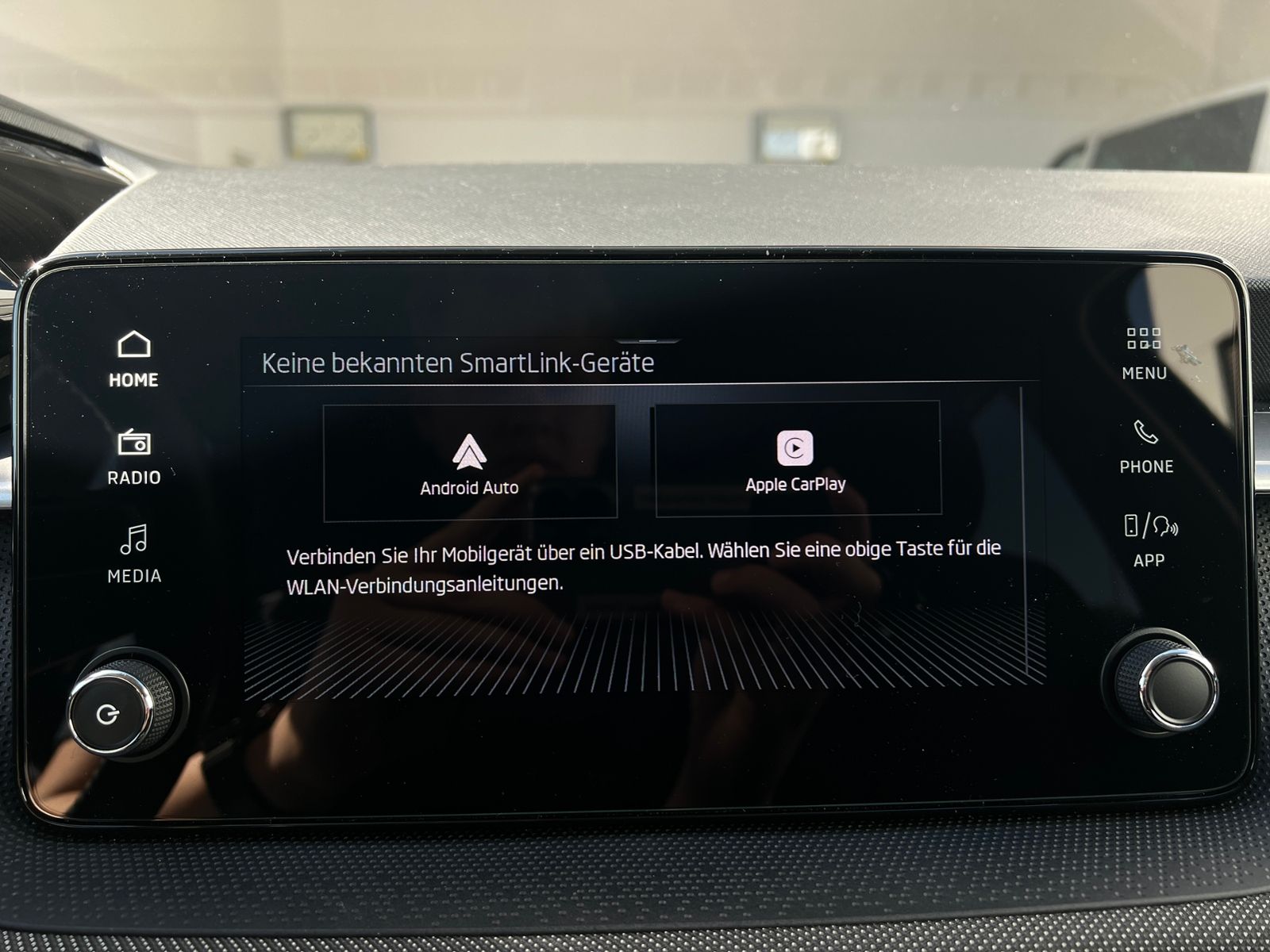Fahrzeugabbildung SKODA Fabia Selection Tour 1.0 TSI *Vorb. AHK, LED, Ka