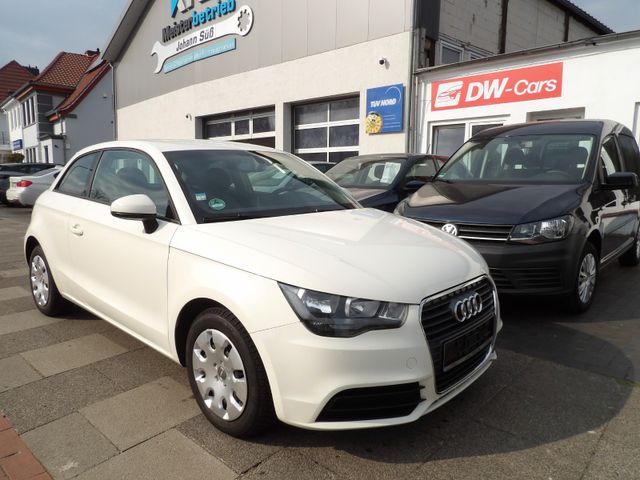 Audi A1 attraction Navi PDC 1. Hand Scheckheft