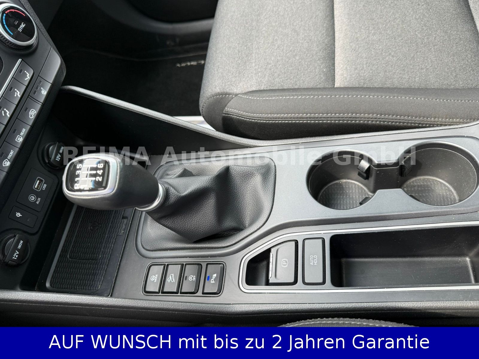 Fahrzeugabbildung Hyundai Tucson Advantage 1,6i 2WD, Pano, Navi, LED