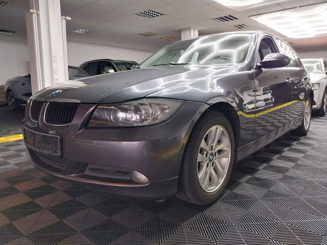 BMW 318i Automatik - Xenon/Innovation/Sitzheizung