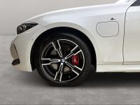 BMW 330 - Vorschau Bild 11