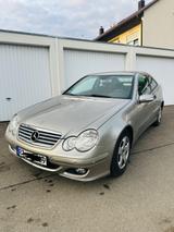 Mercedes-Benz C 180 KOMPRESSOR*AUTOMATIK*Tüv*PDC V+H.*Tempomt - Mercedes-Benz C 180 aus 2005: Kompressor