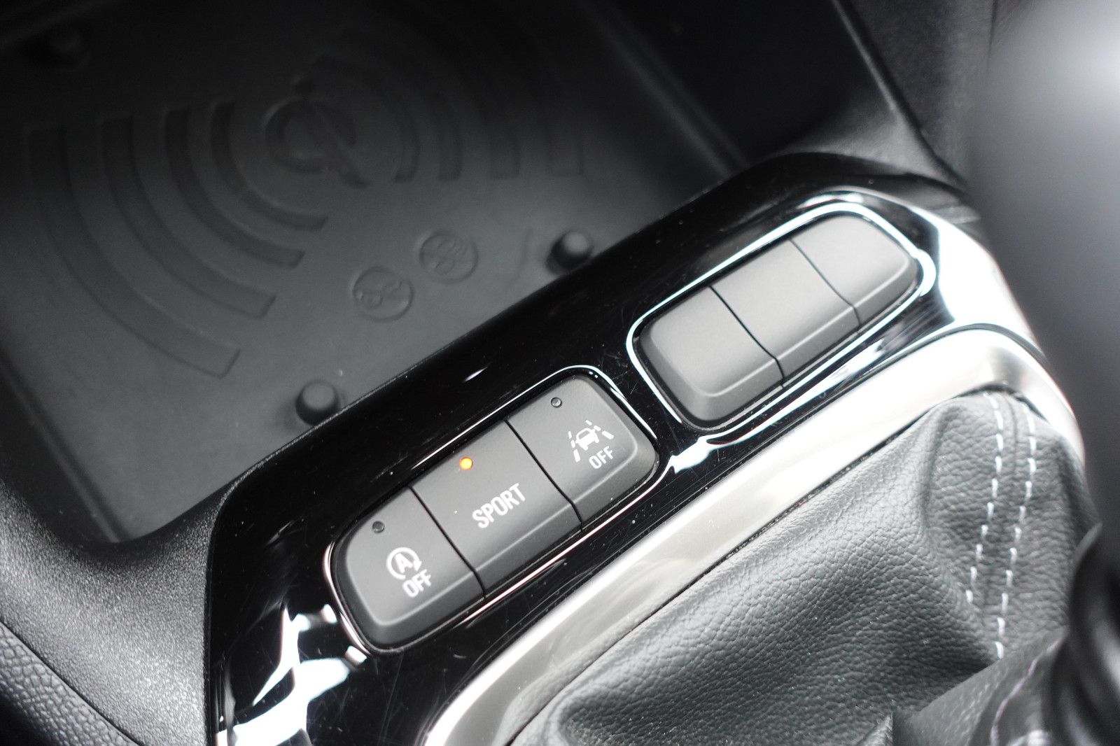 Fahrzeugabbildung Opel Corsa 1.2Turbo GS Allwetter,Navi,LED,PDC,Kamera