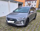 Hyundai Verkaufe Hyundai ioniq hybrid mit noch 2 J... - Hyundai Accent mit Benzin-Antrieb: Automatik