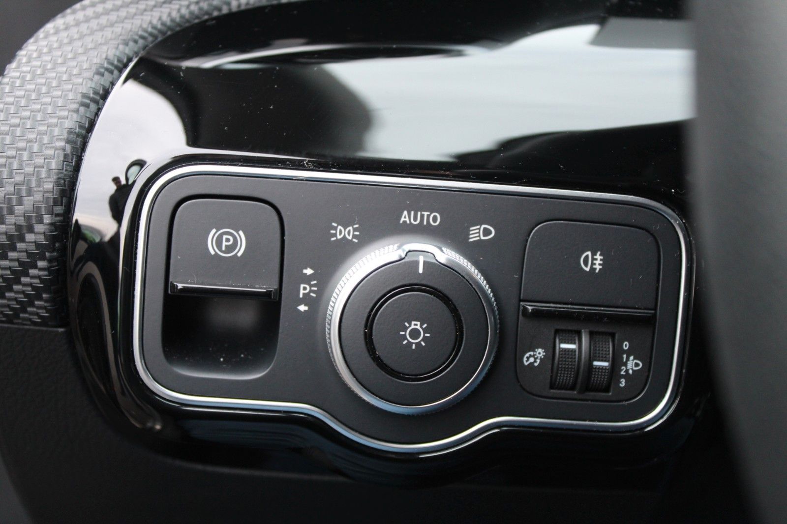 Fahrzeugabbildung Mercedes-Benz Lim A 200 Style 4Matic  Allrad*Navi*AHK