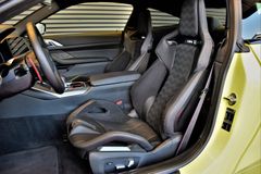 Fahrzeugabbildung BMW M4 Coupé Competition M Race Track Paket h/k