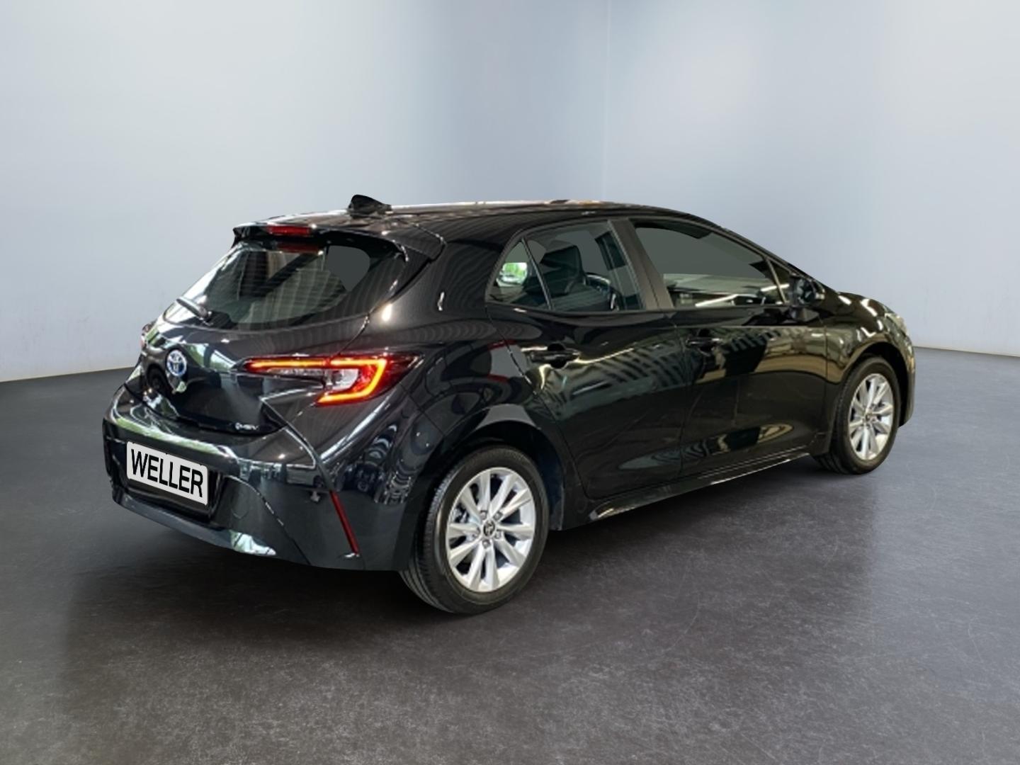 Toyota Corolla 1.8 Hybrid Comfort *LED*CAM*ACC*CarPlay*