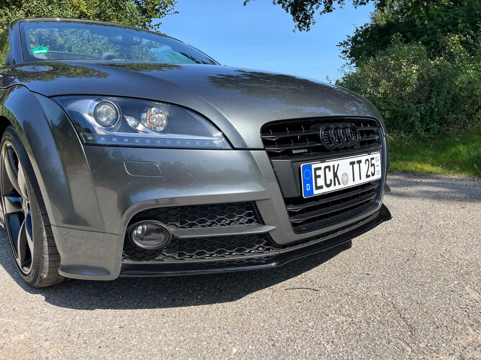 Audi TT Roadster 2.0 TDI S tronic quattro -