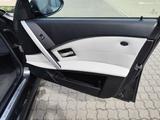 BMW M5 E60 5.0 V10 SMG  - BMW M5: E60