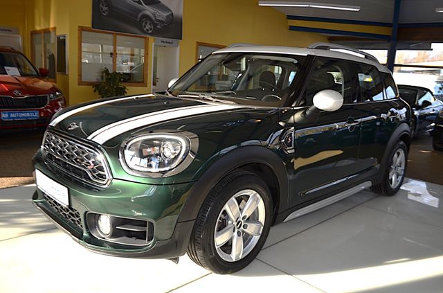 MINI Countryman S (Cooper) AUTOMATIK / XENON / NAVI