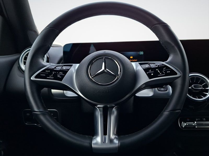 Mercedes-Benz GLB 200 d PROGRESSIVE DISTRONIC SHZ MBUX KLIMA foto 13