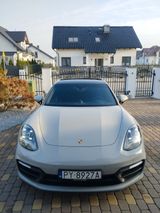 Porsche Panamera - - - Porsche Panamera aus 2021
