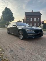 BMW 730d xDrive M-Sportpaket ab Werk, - BMW 730 in Krefeld