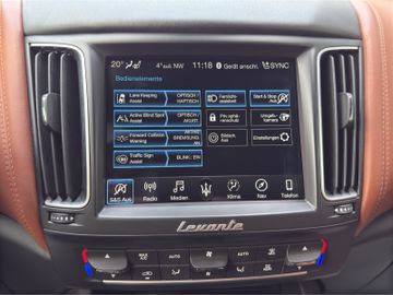 Maserati Levante GranSport S Q4*PANO*LED*SOFT*B&W*360°
