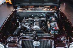 Fahrzeugabbildung Mercedes-Benz 280 SE/8 Limousine *RESTAURIERT / TOP ZUSTAND*