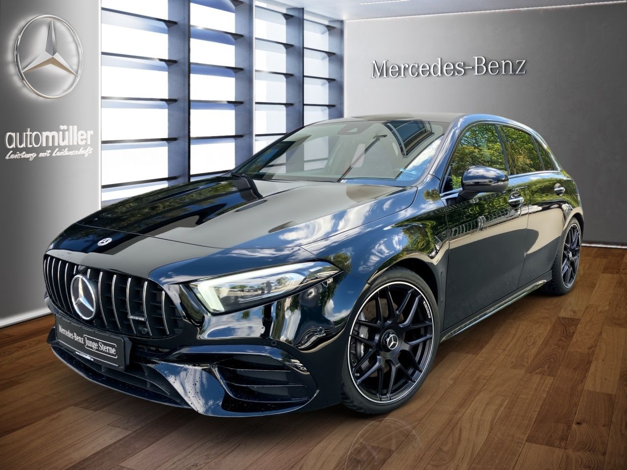 Mercedes-Benz AMG A 45 4M+ NIGHT+MULTIBEAM+KEYL+AMBIENTE+KAM++