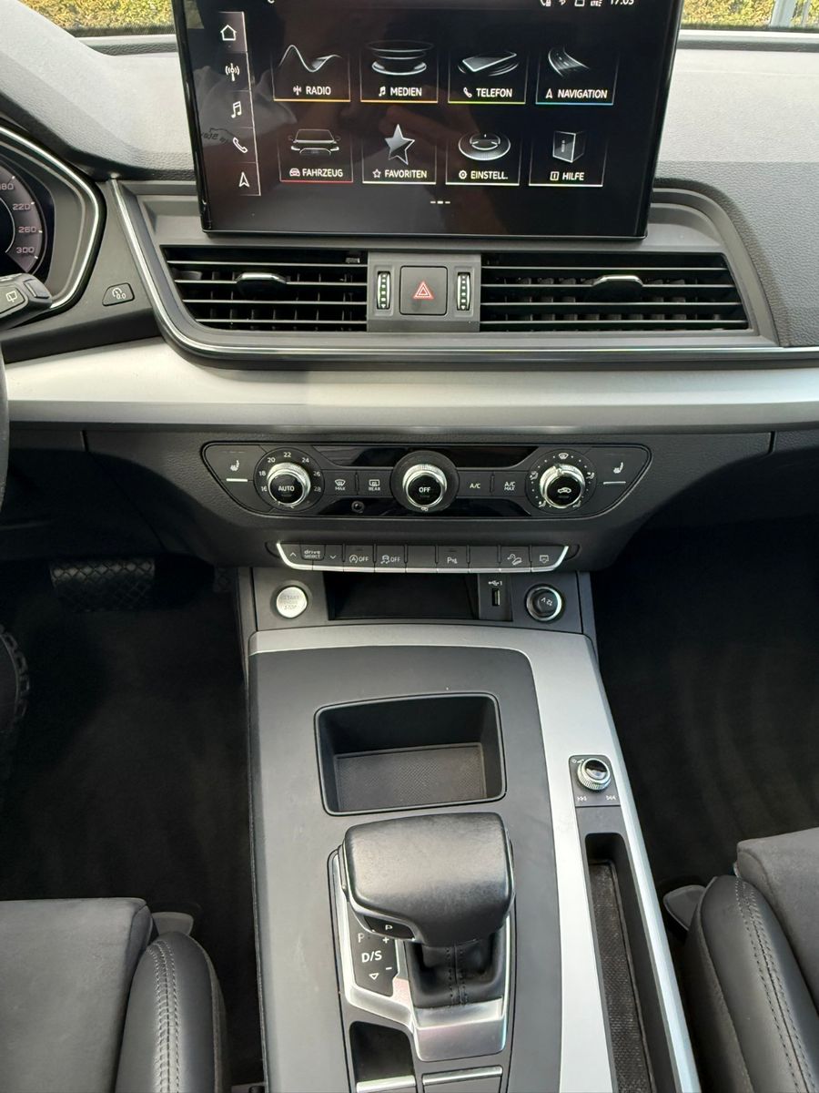 Fahrzeugabbildung Audi Q5 Sportback 40 TDI quattro advanced