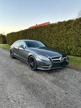 Mercedes-Benz CLS 550 4MATIC - - graue Mercedes-Benz CLS 500