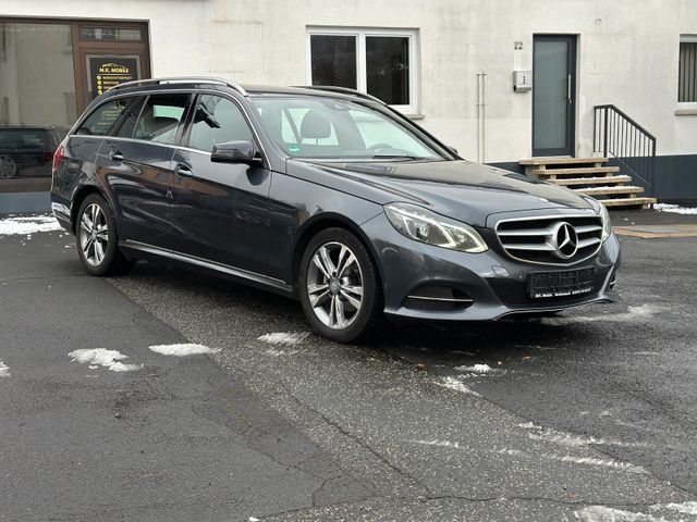 Mercedes-Benz E 220d T-Modell BlueTec*Navi*